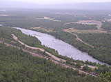 The river Petchenga in the North of Kola Peninsula, photo: Saprykin, 400x299p, 30kb