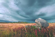 sky and stone, photo: Wineshenker, 500x337p, 41kb